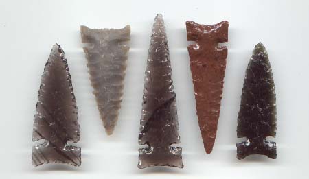 Set of 5 Desert Side Notch Style Arrowheads -- 2004, 2005 A.D.